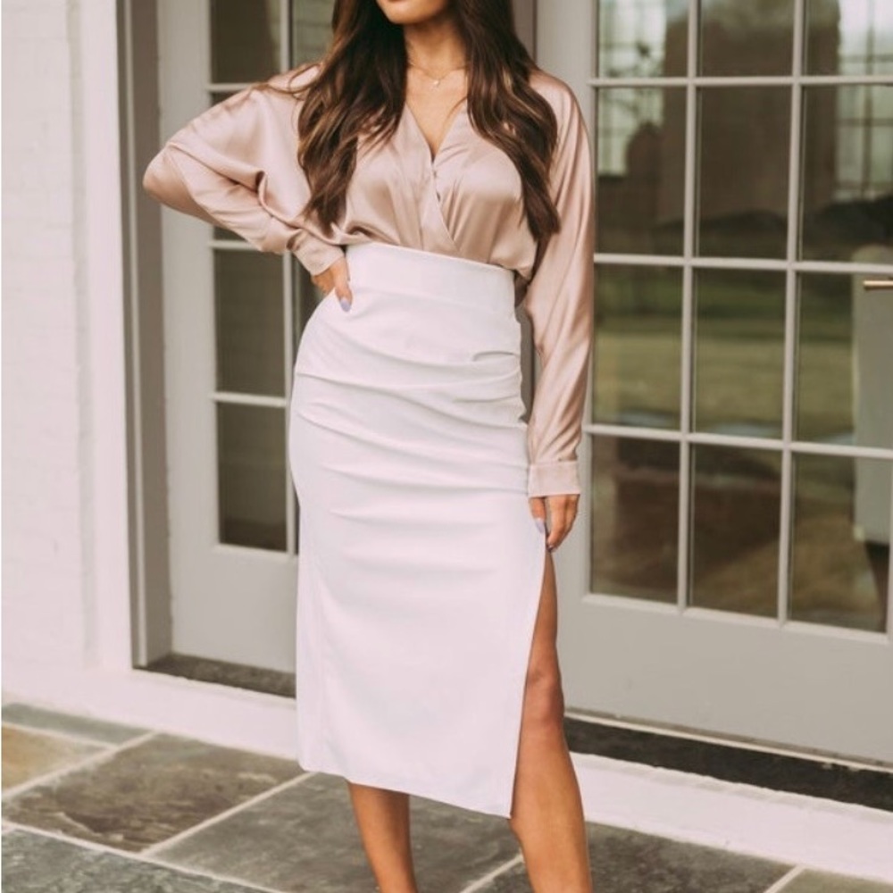 🤍 Leather Midi Skirt with Slit
